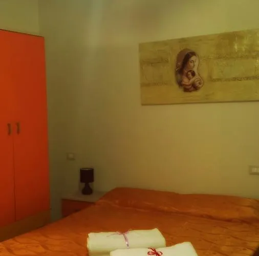 Afrodite Bed and Breakfast 3*